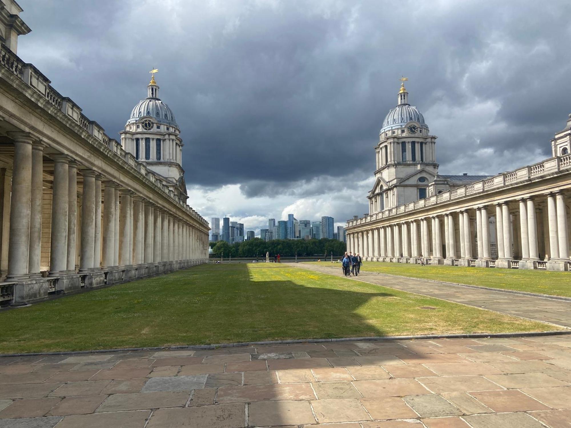 Separate Rooms By The Thames London Exteriör bild